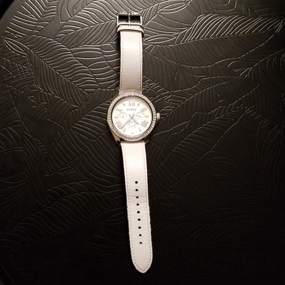 Fossil Jewelry - White Fossil womens watch